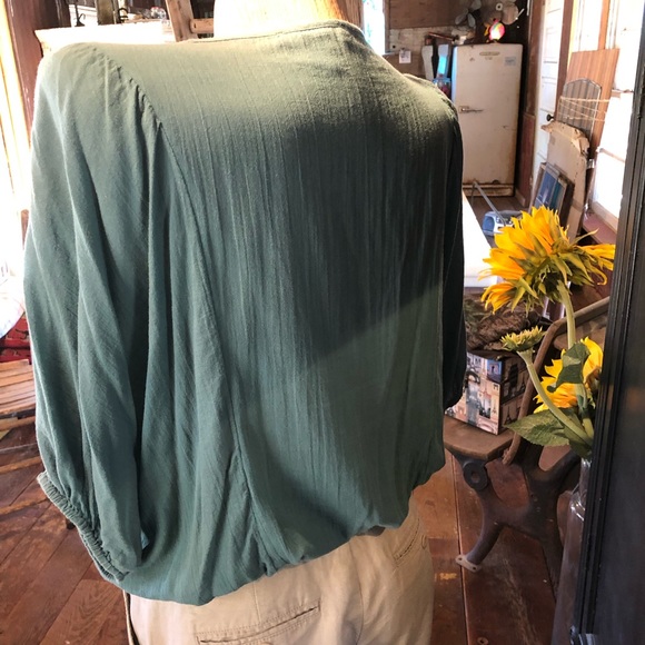 NINE WEST Olive Green Blouse - Picture 5 of 6